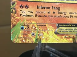 2015 Pokemon M Houndoom EX 22/162 Breakthrough Holo - Image 5