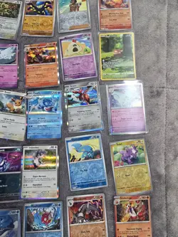 Pokemon 2025 Holo,Reverse Holo, Insert And Promo Card Lot Of 175 Cards - Image 5