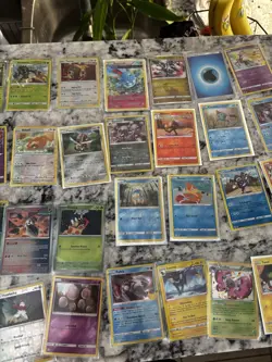 🔥☀HUGE reverse holo Pokemon lot 50+ cards🔥☀ - Image 3