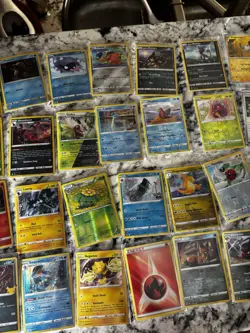 🔥☀HUGE reverse holo Pokemon lot 50+ cards🔥☀ - Image 5