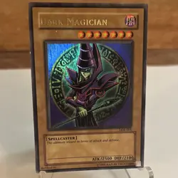 Konami Dark Magician LOB-005 Ultra Rare Holo Unlimited English ATK 2500 DEF 2100 - Image 2