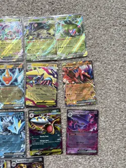 Pokemon TCG 17 Card Lot Holo Shiny ex All hits from various sets. - Image 2