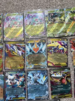 Pokemon TCG 17 Card Lot Holo Shiny ex All hits from various sets. - Image 3
