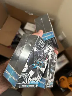 POKEMON TCG - LOT OF 3 BLACK BOLT BOOSTER BUNDLES (FACTORY SEALED) FREE SHIPPING - Image 2