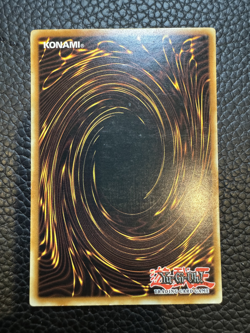 YuGiOh German - Bottomless Trap Hole CP04-DE003 (Super Rare) (VLP) - Image 2