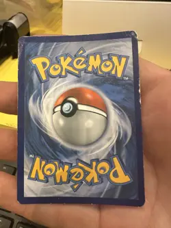 Salameche Charmander 9/108 FRENCH Toys"R"Us PROMO CARD 20th Anniv GEN DAMAGED - Image 2