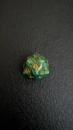 Magic the Gathering Bloomburrow Bundle Oversized Spindown Dice D20-Green Paw - Image 1