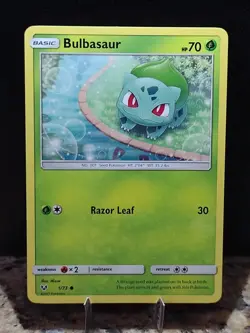 Bulbasaur 1/73 & Ivysaur 2/73 Shining Legends Non-Holo Common Pokemon Cards - Image 3