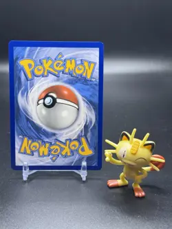 Pikachu 028/078 Pokemon GO Holo - NM - Image 2