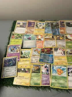 Pokemon TCG Crobat VMAX Mixed Card Lot Holo English Shining Fates/Evolving - Image 3