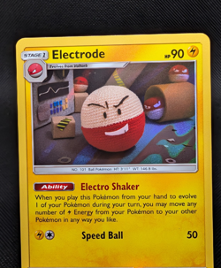 Electrode 39/181 Holo SM Team Up Pokemon TCG - Image 3