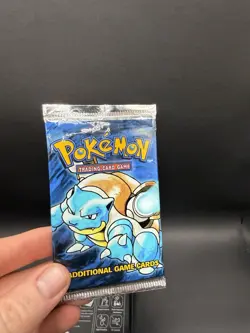Pokemon Base Set Guaranteed Holo Heavy 21.1!!! - Image 3
