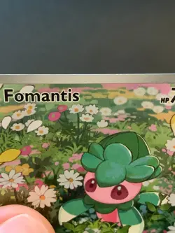 Fomantis 085/084 - Illustration Rare - Pitch Black - Pokemon TCG - Minor Defect - Image 2