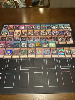 Yu-Gi-Oh! - holo lot - Image 1