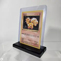 FREE ACRYLIC DISPLAY STAND 1st Edition VULPIX #68 Base Set Pokemon LP TO MP - Image 4