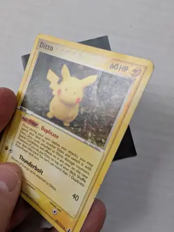 Ditto Pikachu 39/113 Delta Species HP Damaged Pokemon 2005 Regular Uncommon - Image 2