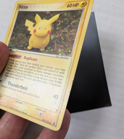 Ditto Pikachu 39/113 Delta Species HP Damaged Pokemon 2005 Regular Uncommon - Image 3