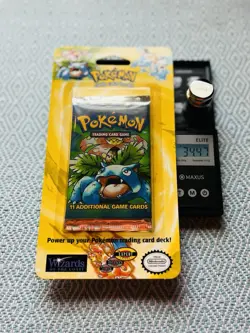 34.47g HeavyU! Wizards of the Coast Pokemon Trading Card Blister Pack 742818060295 - Image 1