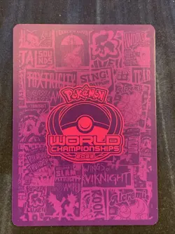 Pokemon TCG Mew VMAX Fusion Strike 114/264 Holo Ultra Rare - Image 2
