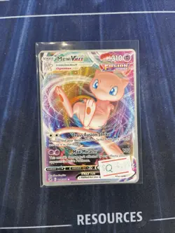Pokemon TCG Mew VMAX Fusion Strike 114/264 Holo Ultra Rare - Image 3