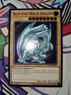 Blue-Eyes White Dragon OP28-EN001 Ultimate Rare Lightly Played - Image 2