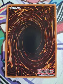 Blue-Eyes White Dragon OP28-EN001 Ultimate Rare Lightly Played - Image 3