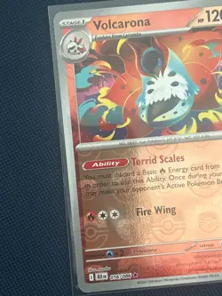 Volcarona 016/086 Masterball - Black Bolt - Rare Holo pattern card - Image 2