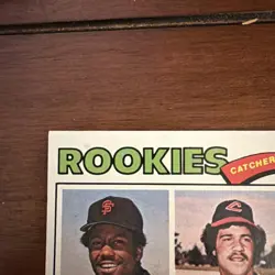 1977 Topps #476 Rookie Catchers Gary Alexander, Rick Cerone, Dale Murphy - Image 2