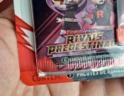 Pokemon TCG — Destined Rivals: 3 Pack Blister w/ ZEBSTRIKA Promo [PORTUGUESE] - Image 4