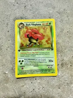 Pokemon Dark Vileplume 13/82 1st Edition Holo Rare Team Rocket Swirl WOTC (2000) - Image 1
