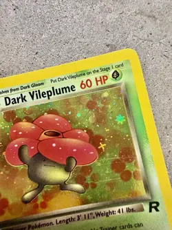 Pokemon Dark Vileplume 13/82 1st Edition Holo Rare Team Rocket Swirl WOTC (2000) - Image 4