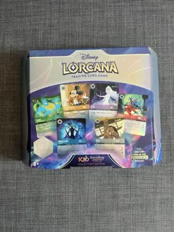 Disney Lorcana D100 Gift Set Collector Edition Rise of the Floodborn Sealed - Image 1