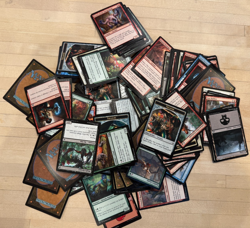 Lot 200+ Magic The Gathering Deckmaster Cards Mixed (2016) - Image 1
