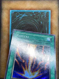 Yugioh Raigeki LOB-053 Super Rare 1st Ed GLOSSY PRINT VLP - Image 4