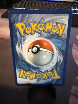 Hero's Medal 201/185 Secret Rare Vivid Voltage Pokemon Holo Near Mint - Image 2