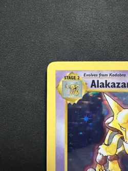 Pokemon TCG Base Set 1st Edition Alakazam Shadowless - Image 3