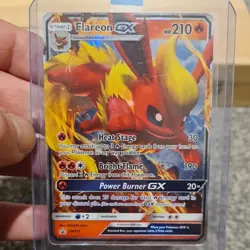 Pokemon TCG Flareon GX SM171 Black Star Promo Holo Card Sun Moon NM - Image 1