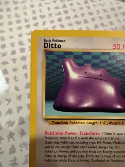 Pokemon Ditto 18/62 Fossil Unlimited Rare English (Non-Holo) - Image 2