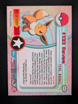 Eevee 133 - Foil - Blue Label - Topps - Pokemon TCG - NM - Image 2