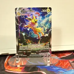 The Pokemon Company Pokemon TCG Jolteon VMAX SWSH184 Promo Holo EN 300 HP - Image 1
