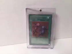 1996 yugioh delinquent duo MRL-039 Magic Card Nice Condition In Mag Case. - Image 5