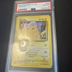 Pikachu 008/034 Trading Card Game Classic Holo - Image 1
