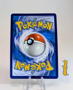Pokemon TCG Mew VMAX 114/264 SWSH Fusion Strike Holo Card Near Mint Condition - Image 3