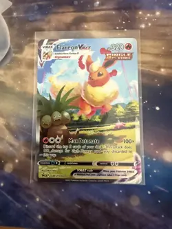 Flareon VMAX Swsh180 Swsh: Sword & Shield Promo Cards Holo - Image 1