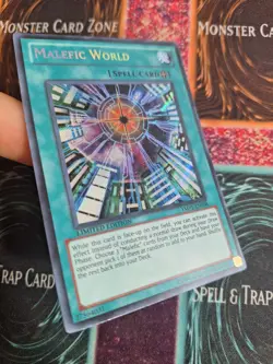 Yu-Gi-Oh! TCG Malefic World YMP1-EN008 Secret Rare Limited Near Mint a1/ - Image 2