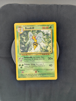 Beedrill 17/102 Base Set Unlimited Rare Vintage Pokemon Card - Image 2