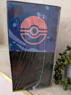 Pokemon TCG: Mega Evolution Choas Rising Pokemon Center Elite Trainer Box ETB✅ - Image 5