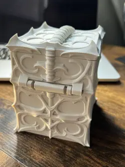 Skeletal Deck box For Magic The Gathering, Pokemon And Other Deck Games - Image 4