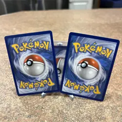 Reshiram 113/114 Zekrom 114/114 Classic Collection Celebrations Pokemon TCG NM - Image 2