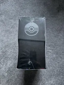 Pokemon Pitch Black ETB - Image 4